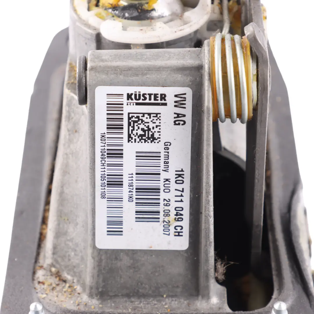 Selector Gearbox Linkage Lever 5 Speed Manual to Skoda Yeti 5L Gear with Part number 1K0711049CH Skoda Yeti 5L Gear Selector Gearbox Linkage Lever 5 Speed Manual - SKU 1K0711049CH - Part number 1K0711049CH