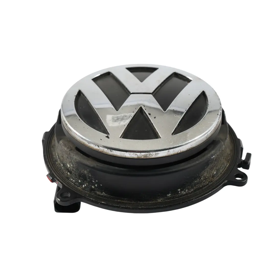 Mk5 Trunk Emblem Handle Button Tailgate Badge Opening to VW Golf with Part number 1K0827469F VW Golf Mk5 Trunk Emblem Handle Button Tailgate Badge Opening - SKU 1K0827469F-1 - Part number 1K0827469F