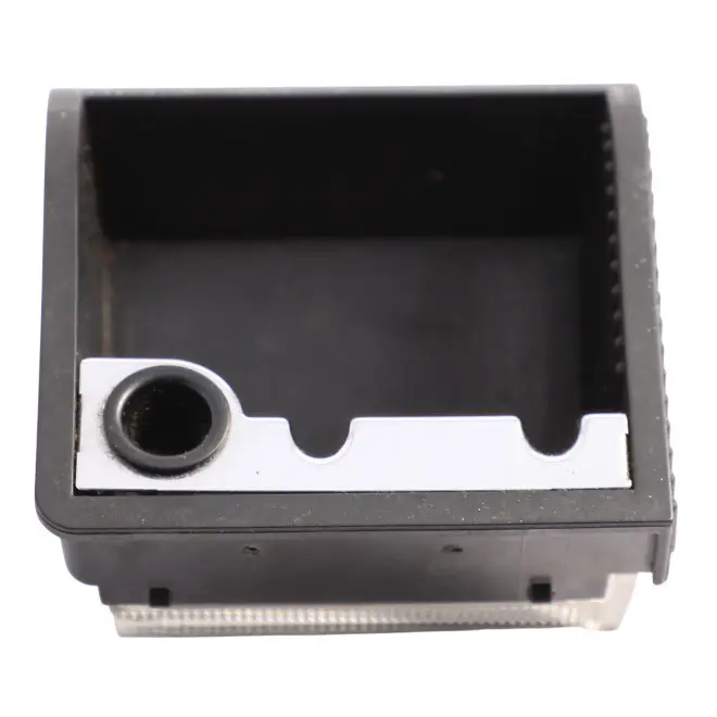 Mk6 Popielniczka Schowek Konsoli Środkowej do Volkswagen Golf o numerze 1K0857335 Volkswagen Golf Mk6 Popielniczka Schowek Konsoli Środkowej - SKU 1K0857335 - Numer Części 1K0857335