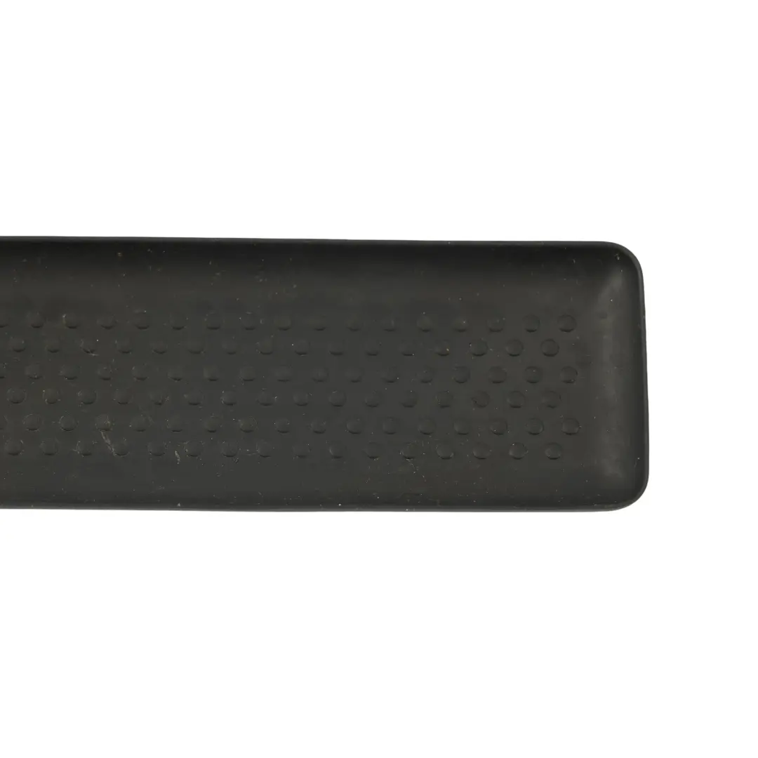 VW Golf Mk5 Panneau Tapis Console Centrale Arrière En Caoutchouc Noir - SKU 1K0863328 - Numéro de pièce 1K0863328