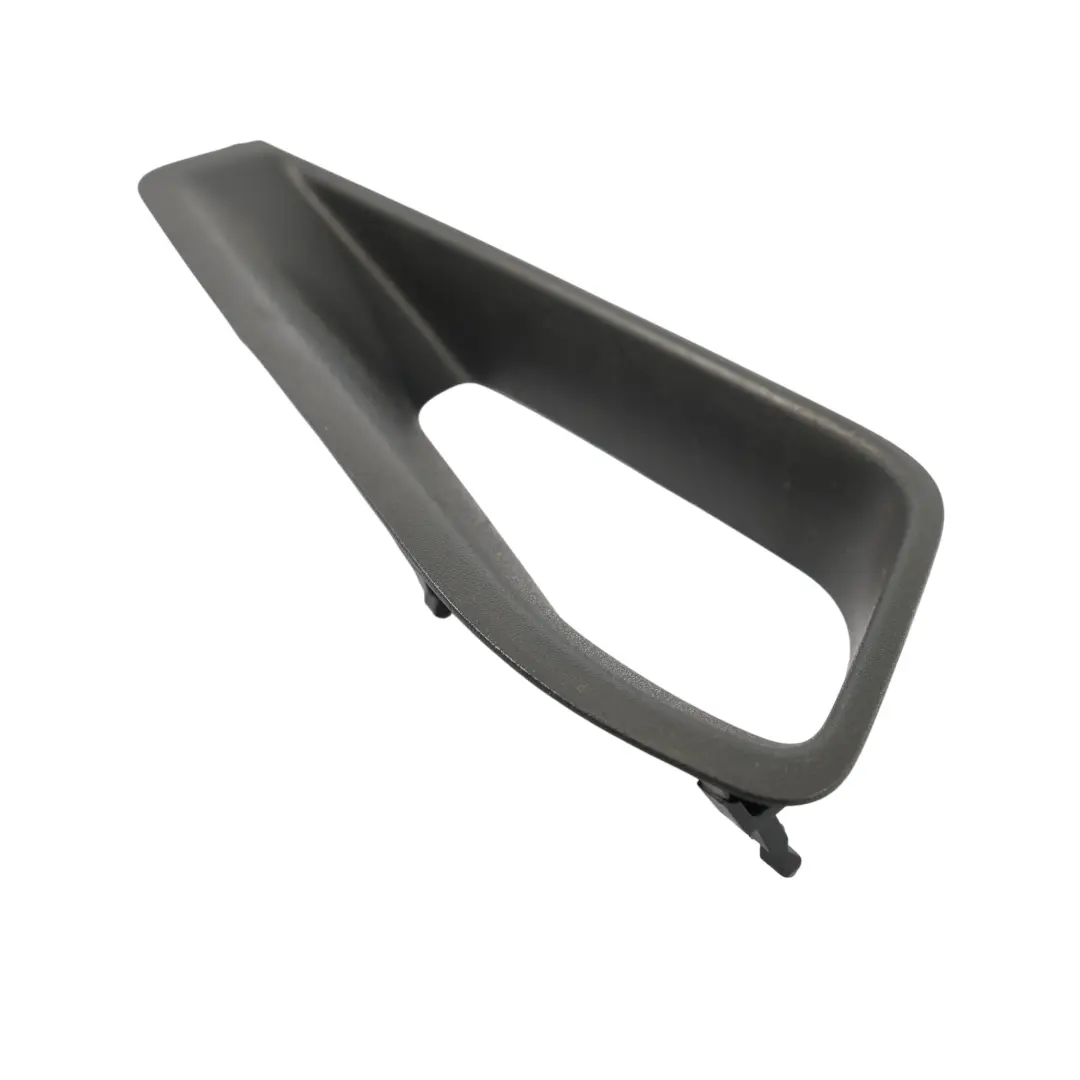 Mittelkonsolengriff-Zierblende Rechts für Volkswagen VW Golf 5 mit Teilenummer 1K0864376B Volkswagen VW Golf 5 Mittelkonsolengriff-Zierblende Rechts - SKU 1K0864376B - Teilenummer 1K0864376B