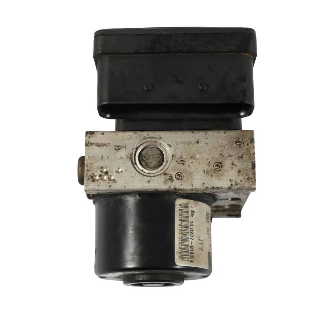 ABS Pump Hydraulic Brake Pump Control Module to Audi A3 8V with Part number 1K0907379AK Audi A3 8V ABS Pump Hydraulic Brake Pump Control Module - SKU 1K0907379AK - Part number 1K0907379AK