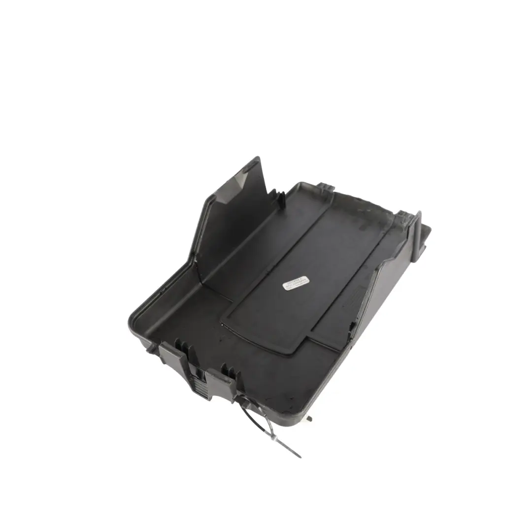 Mk5 Coperchio Batteria Scatola Portafusibili Trim per VW Volkswagen Golf con numero di parte 1K0915443A VW Volkswagen Golf Mk5 Coperchio Batteria Scatola Portafusibili Trim - SKU 1K0915443A - Numero di parte 1K0915443A