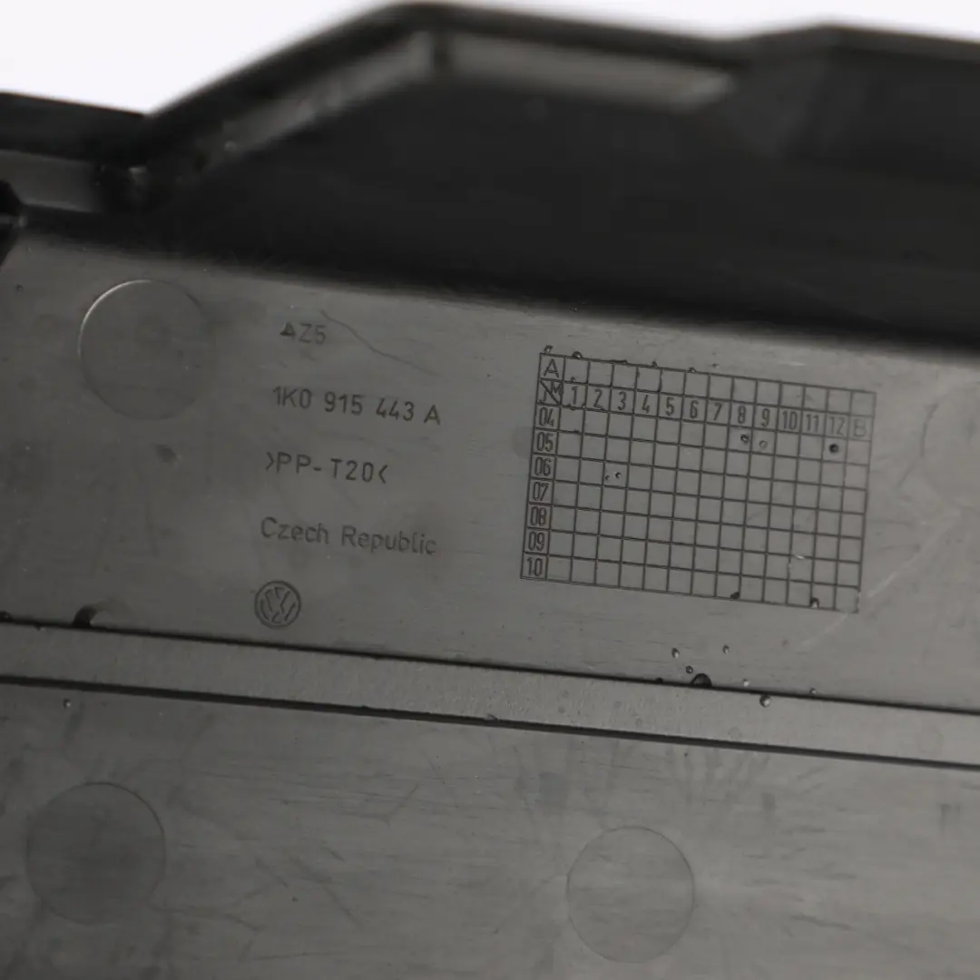 VW Volkswagen Golf Mk5 Obudowa Pokrywa Akumulatora - SKU 1K0915443A - Numer Części 1K0915443A