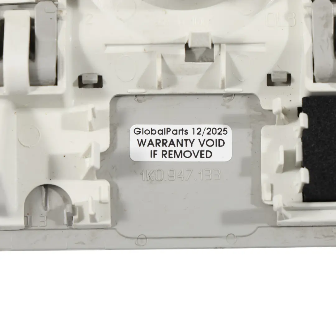 Mk5 Panel Sterowania Oświetlenia Podsufitki Szare do VW Golf o numerze 1K0947105Y VW Golf Mk5 Panel Sterowania Oświetlenia Podsufitki Szare - SKU 1K0947105Y - Numer Części 1K0947105Y