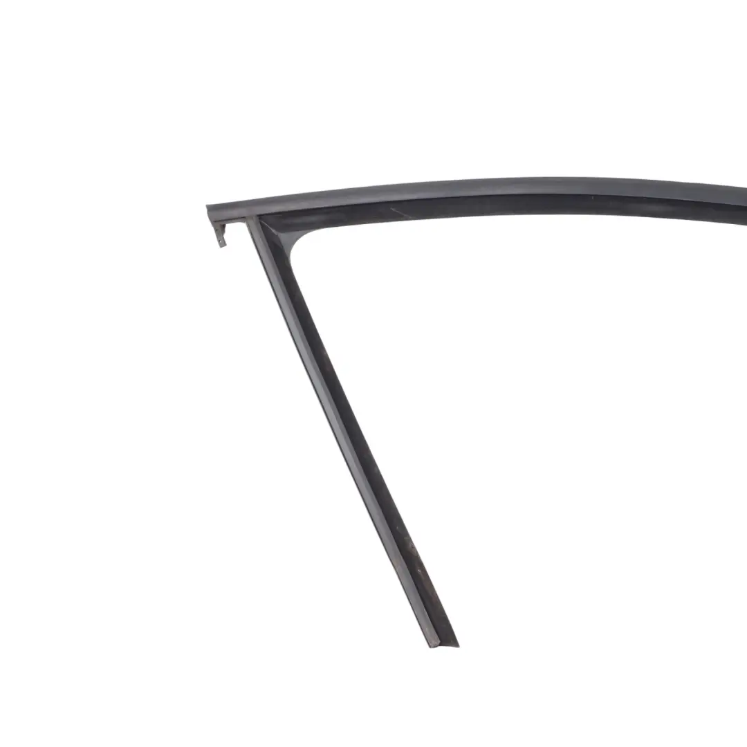 Mk5 5 Door Front Door Window Rubber Seal Right O/S to VW Volkswagen Golf with Part number 1K4837432B VW Volkswagen Golf Mk5 5 Door Front Door Window Rubber Seal Right O/S - SKU 1K4837432B - Part number 1K4837432B