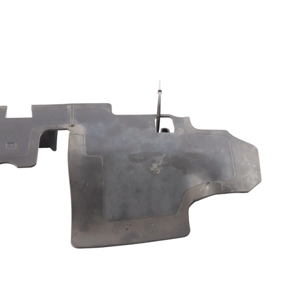 Mk3 Kierownica Powietrza Chłodnicy Prawa do Volkswagen Scirocco o numerze 1K8121284A Volkswagen Scirocco Mk3 Kierownica Powietrza Chłodnicy Prawa - SKU 1K8121284A - Numer Części 1K8121284A