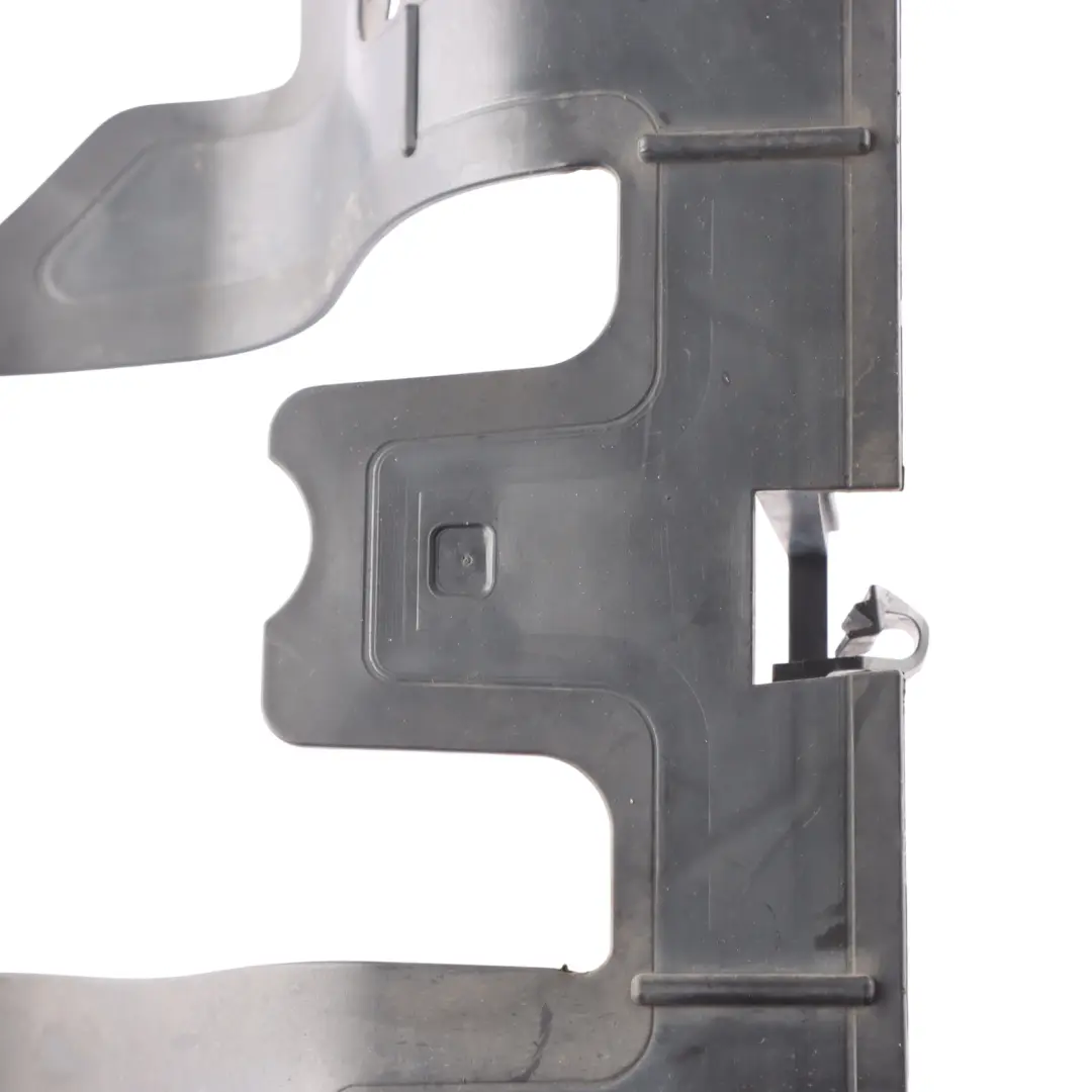 MK3 Pannello Guida Condotto Aria Radiatore Destro per Volkswagen Scirocco con numero di parte 1K8121284A Volkswagen Scirocco MK3 Pannello Guida Condotto Aria Radiatore Destro - SKU 1K8121284A - Numero di parte 1K8121284A