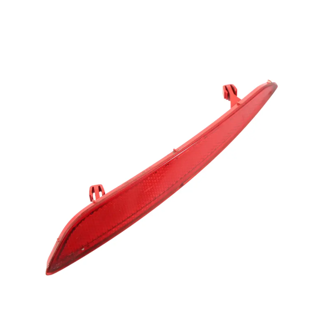 Mk3 Paraurti Posteriore Riflettore Sinistro per VW Volkswagen Scirocco con numero di parte 1K8945105 VW Volkswagen Scirocco Mk3 Paraurti Posteriore Riflettore Sinistro - SKU 1K8945105 - Numero di parte 1K8945105