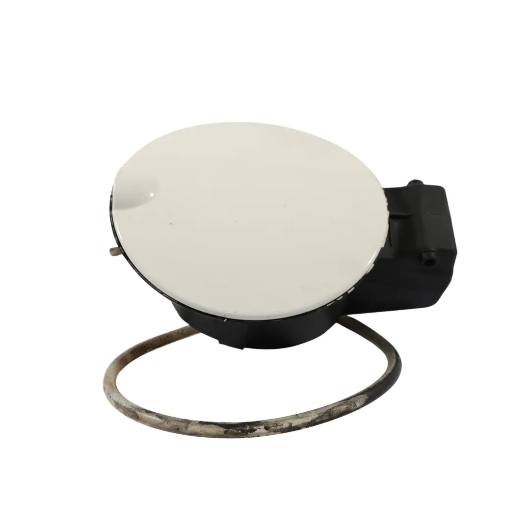 1P MK2 Kraftstoff Tank Klappe Abdeckung Candy Weiß - B9A F9E 1P0809905 für Seat Leon mit Teilenummer 1P0809905A Seat Leon 1P MK2 Kraftstoff Tank Klappe Abdeckung Candy Weiß - B9A F9E 1P0809905 - SKU 1P0809905A-CAN - Teilenummer 1P0809905A