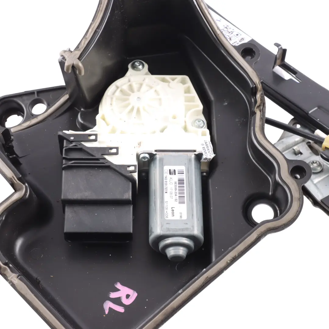 Seat Leon Mk2 1P Rear Window Lifter Regulator Mechanism Left N/S 1P0839401B - SKU 1P0839461B - Part number 1P0839461B