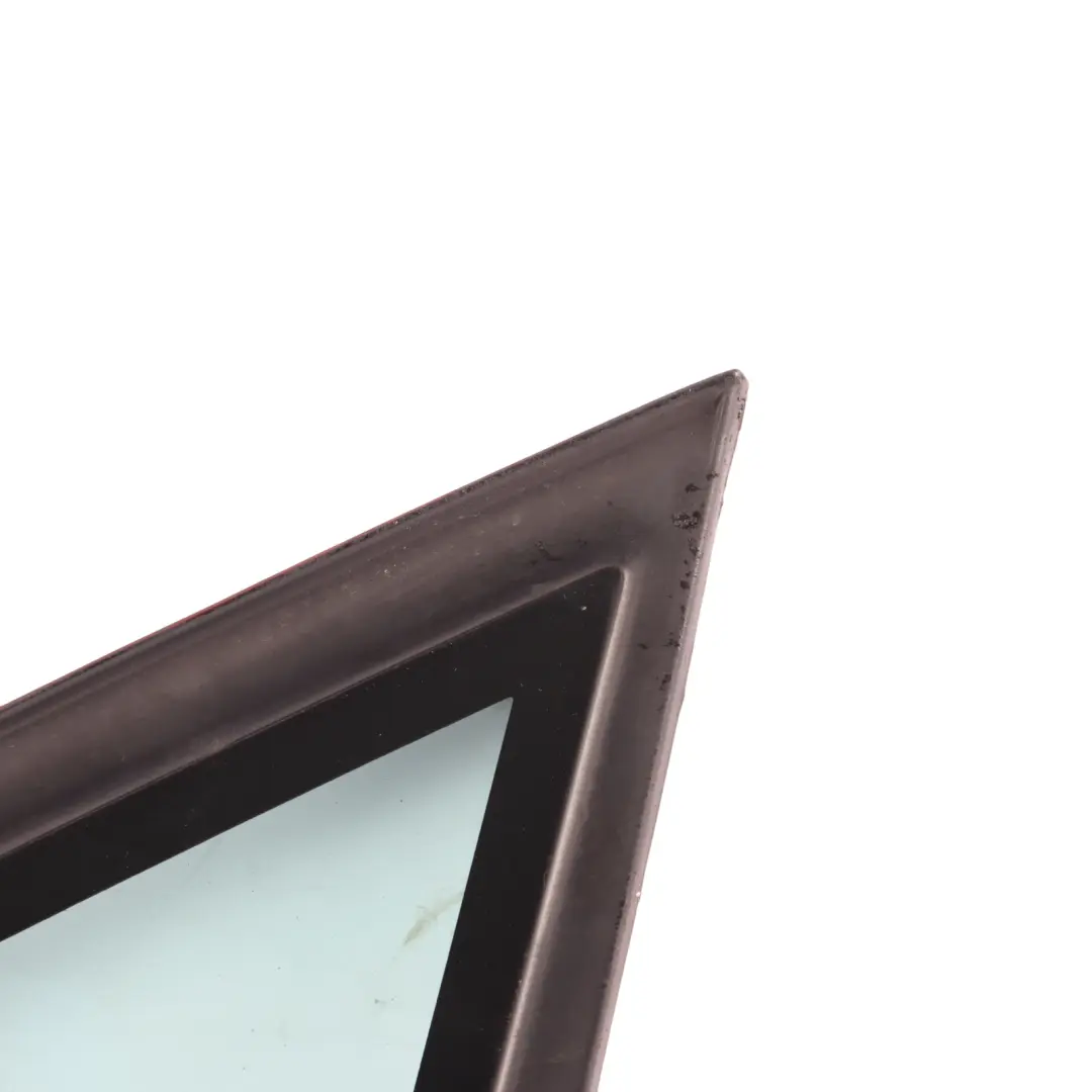 1P Mk2 Front Door Fixed WIndow Glass Triangle AS2 Left N/S to Seat Leon with Part number 1P0845411A Seat Leon 1P Mk2 Front Door Fixed WIndow Glass Triangle AS2 Left N/S - SKU 1P0845411A - Part number 1P0845411A