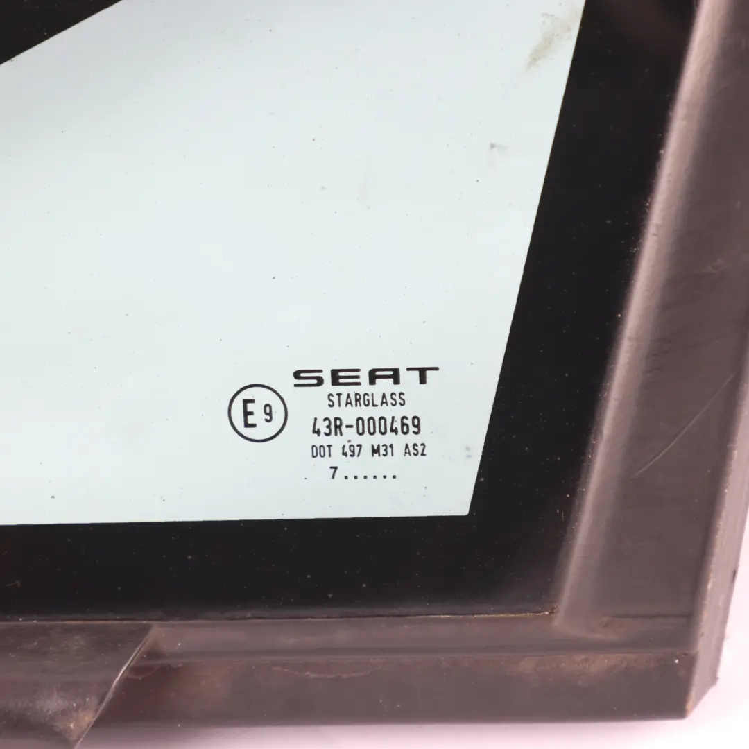 Seat Leon 1P Mk2 Front Door Fixed WIndow Glass Triangle AS2 Left N/S - SKU 1P0845411A - Part number 1P0845411A