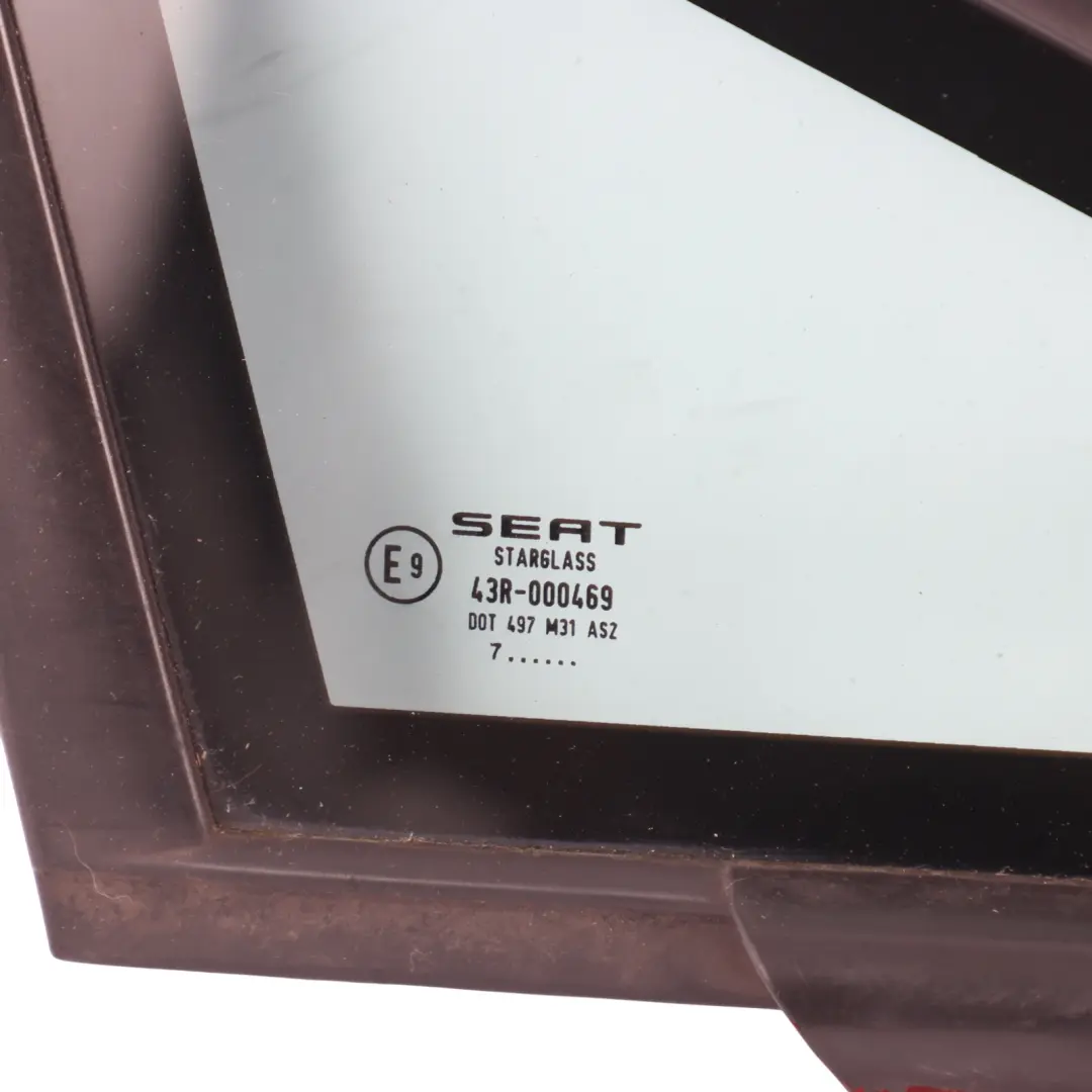 Seat Leon 1P Mk2 Front Door Fixed WIndow Glass Quarter AS2 Right O/S - SKU 1P0845412A - Part number 1P0845412A