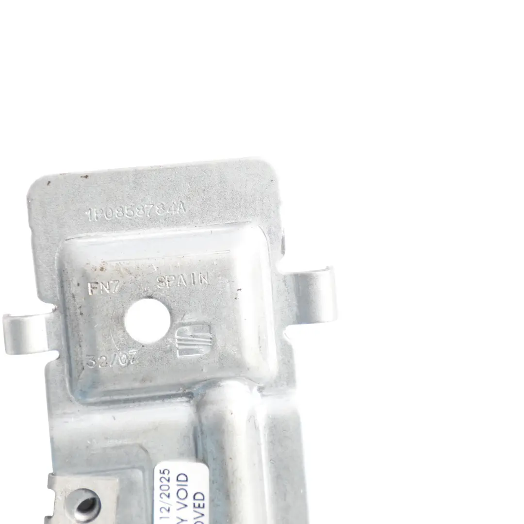1P Dash Cross Member Brace Support Holder Passenger Side to Seat Leon with Part number 1P0858784A Seat Leon 1P Dash Cross Member Brace Support Holder Passenger Side - SKU 1P0858784A - Part number 1P0858784A
