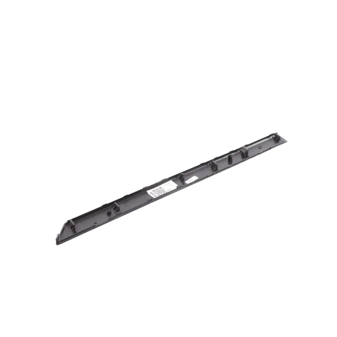 Mk2 1P Modanatura Pannello Porta Anteriore Sinistro per Seat Leon con numero di parte 1P0867197 Seat Leon Mk2 1P Modanatura Pannello Porta Anteriore Sinistro - SKU 1P0867197 - Numero di parte 1P0867197