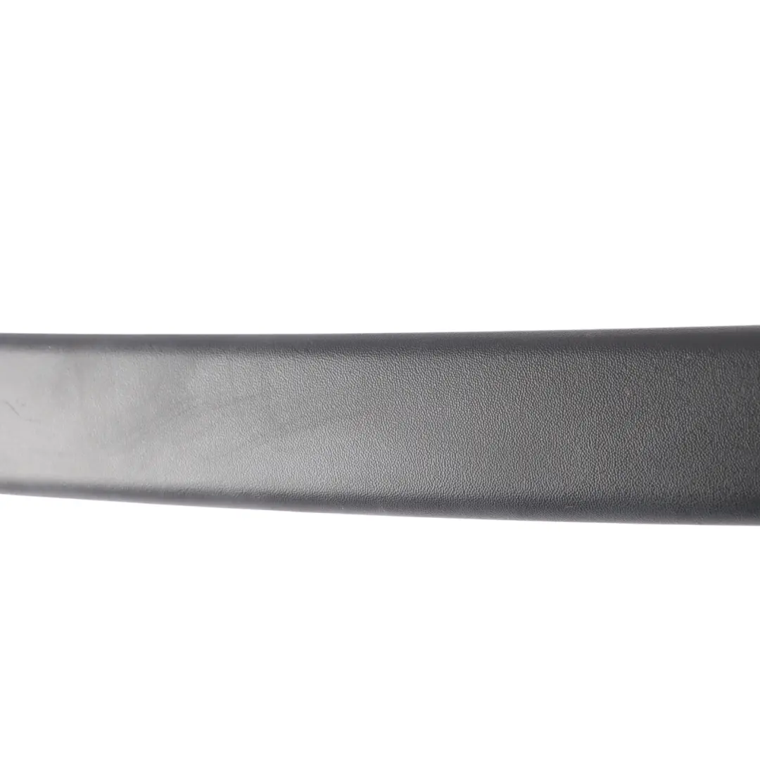 Mk2 1P Modanatura Pannello Porta Anteriore Sinistro per Seat Leon con numero di parte 1P0867197 Seat Leon Mk2 1P Modanatura Pannello Porta Anteriore Sinistro - SKU 1P0867197 - Numero di parte 1P0867197
