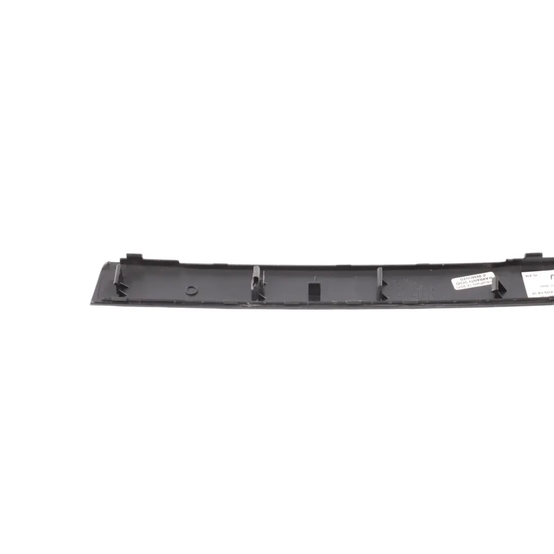 Mk2 1P Moldura Panel Puerta Delantera Izquierda para Seat Leon con número de pieza 1P0867197 Seat Leon Mk2 1P Moldura Panel Puerta Delantera Izquierda - SKU 1P0867197 - Número de pieza 1P0867197
