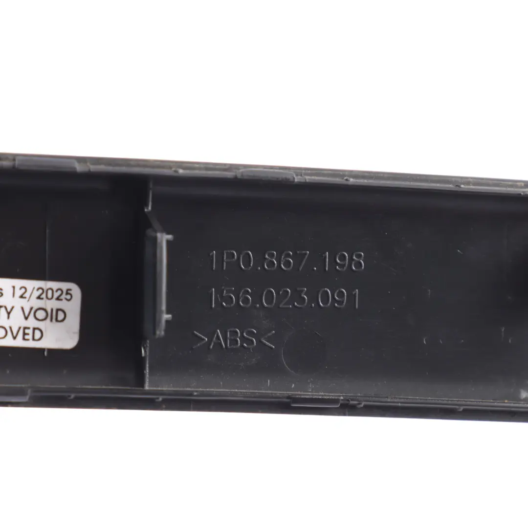 Seat Leon Mk2 1P Door Card Trim Strip Cover Panel Front Right O/S - SKU 1P0867198 - Part number 1P0867198