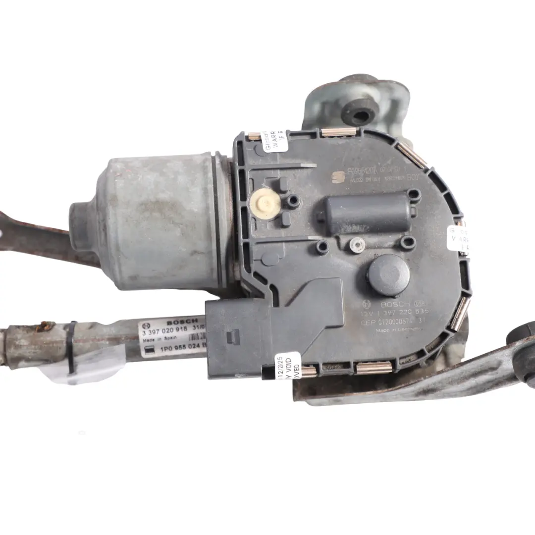 1P Mk2 Scheibenwischer Motor Gestänge Vorne Rechts für Seat Leon mit Teilenummer 1P0955024B Seat Leon 1P Mk2 Scheibenwischer Motor Gestänge Vorne Rechts - SKU 1P0955024B - Teilenummer 1P0955024B