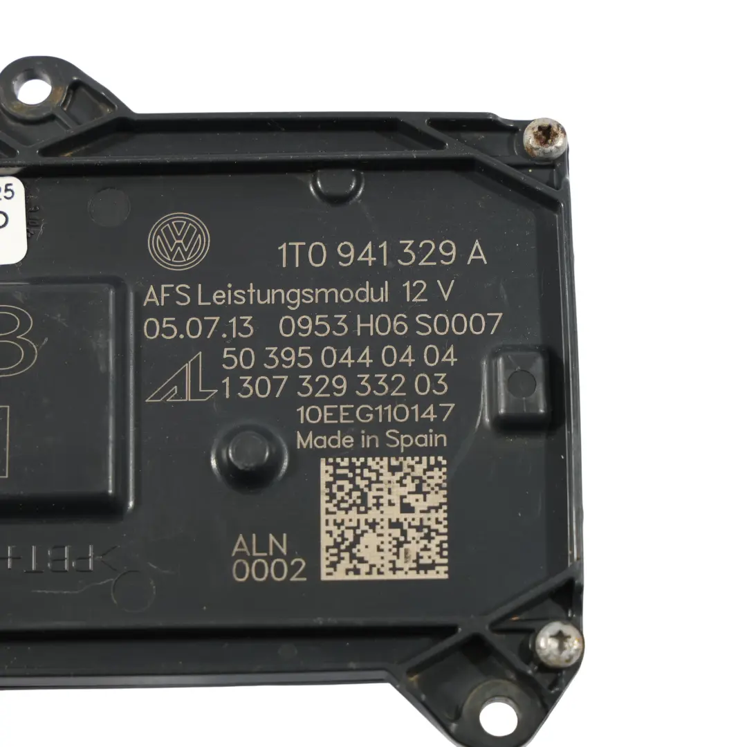 Luz Delantera LED DRL Faro Esquinero Balasto para Volkswagen Touran 1T con número de pieza 1T0941329A Volkswagen Touran 1T Luz Delantera LED DRL Faro Esquinero Balasto - SKU 1T0941329A - Número de pieza 1T0941329A