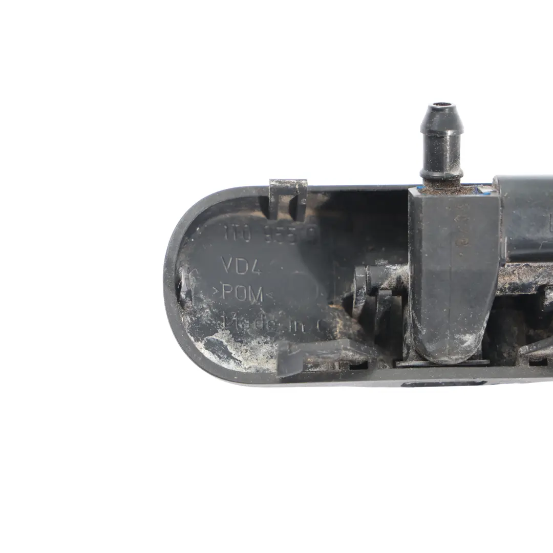 Ugello Lavavetri per Volkswagen Golf IV Touran 1T con numero di parte 1T0955986 Volkswagen Golf IV Touran 1T Ugello Lavavetri - SKU 1T0955986 - Numero di parte 1T0955986