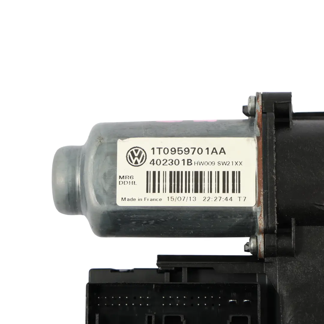 Front Door Window Regulator Motor Driver Side to Volkswagen Touran 1T with Part number 1T0959701AA Volkswagen Touran 1T Front Door Window Regulator Motor Driver Side - SKU 1T0959701AA - Part number 1T0959701AA