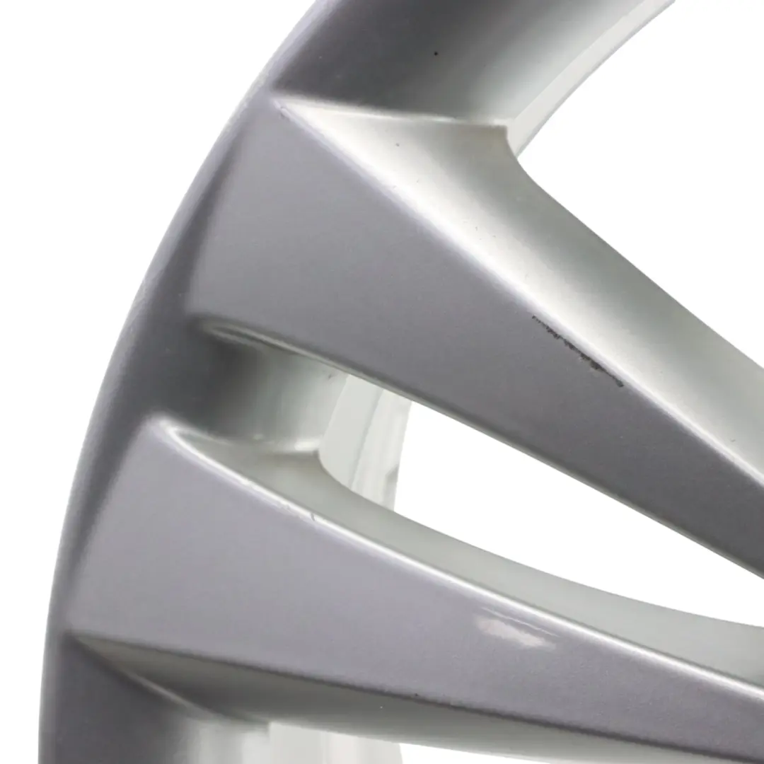 Mk2 Silberne Leichtmetallfelge Felge 18" 7.5J ET:51 für Skoda Octavia RS mit Teilenummer 1Z0601025AD Skoda Octavia RS Mk2 Silberne Leichtmetallfelge Felge 18" 7.5J ET:51 - SKU 1Z0601025AD-1 - Teilenummer 1Z0601025AD