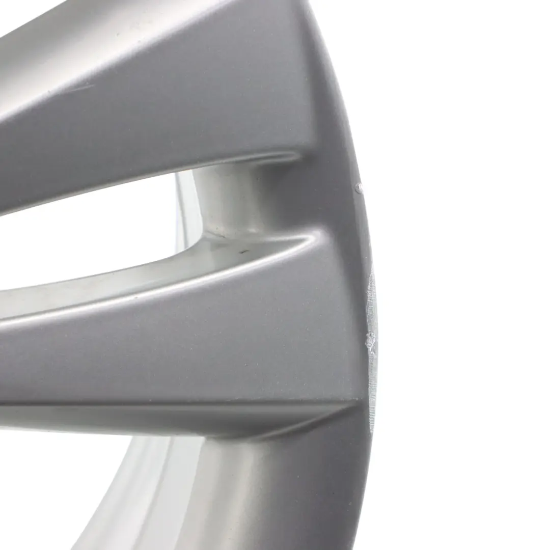 Mk2 Srebrna Felga Aluminiowa 18" 7.5J ET:51 do Skoda Octavia RS o numerze 1Z0601025AD Skoda Octavia RS Mk2 Srebrna Felga Aluminiowa 18" 7.5J ET:51 - SKU 1Z0601025AD-2 - Numer Części 1Z0601025AD