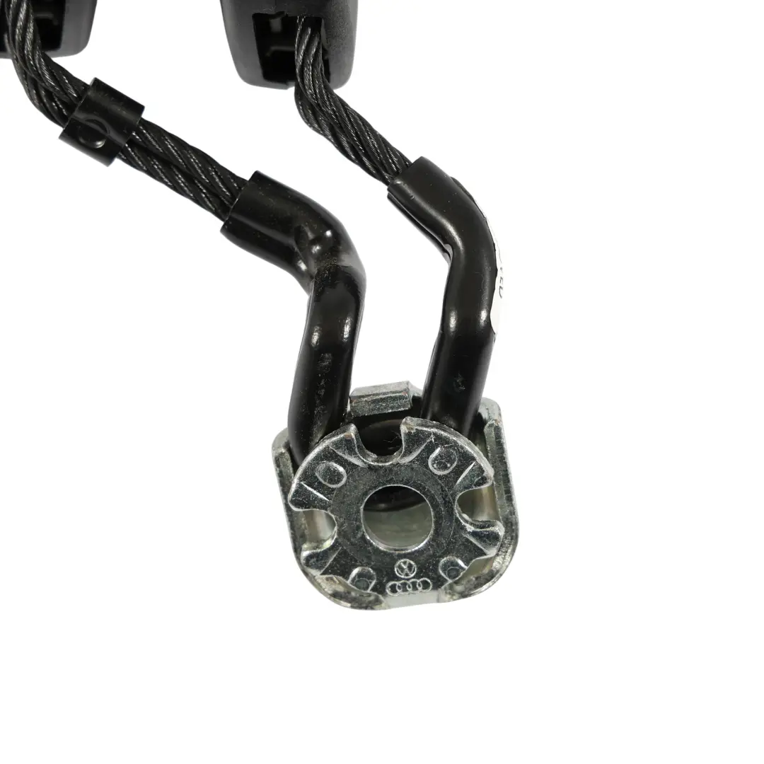 Belt Buckle Clip Holder Rear to Skoda Octavia II Seat with Part number 1Z0857488 Skoda Octavia II Seat Belt Buckle Clip Holder Rear - SKU 1Z0857488 - Part number 1Z0857488