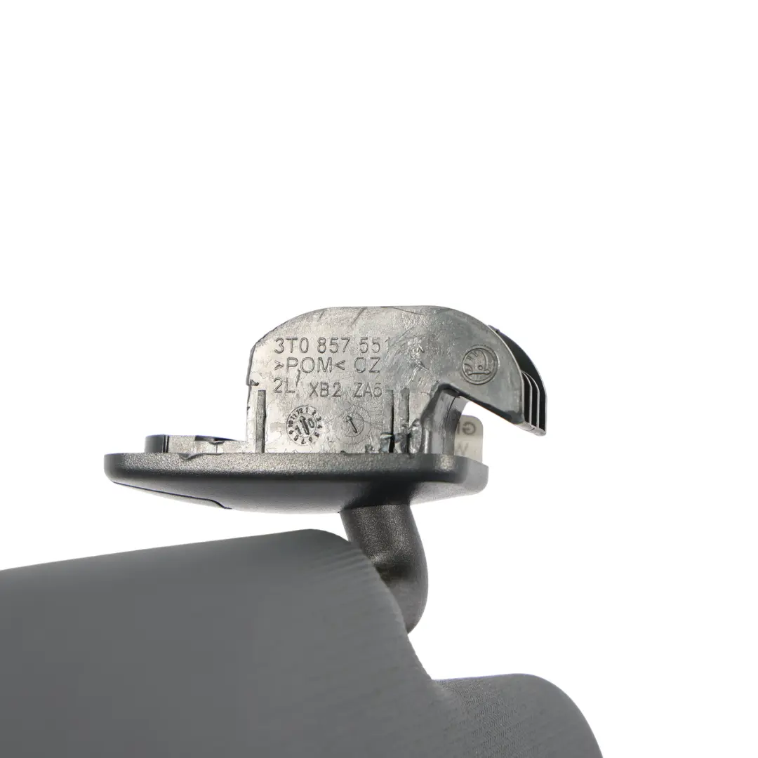 Osłona Przeciwsłoneczna Daszek Lewa Czarny do Skoda Octavia II o numerze 1Z0857551BC Skoda Octavia II Osłona Przeciwsłoneczna Daszek Lewa Czarny - SKU 1Z0857551BC - Numer Części 1Z0857551BC