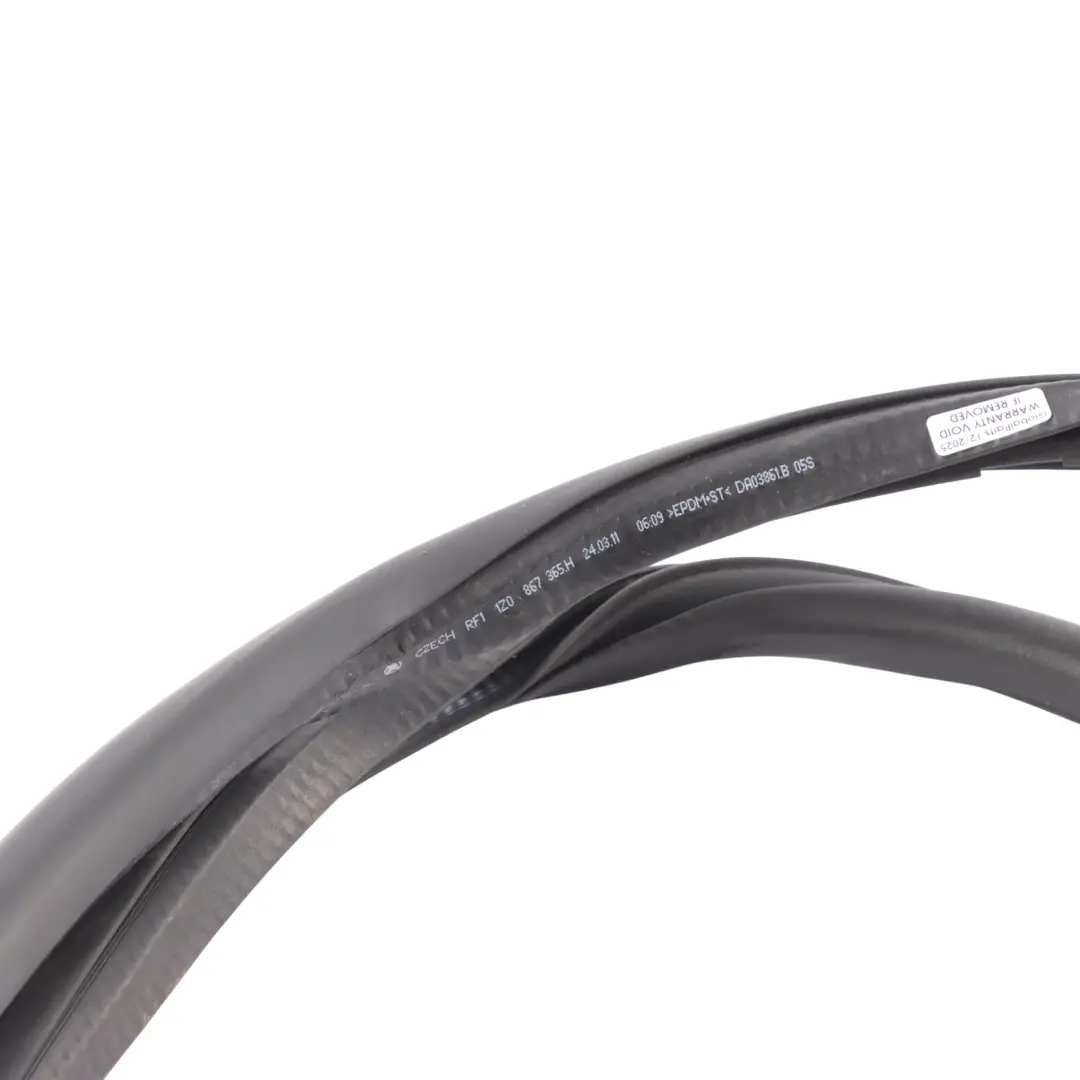 Skoda Octavia 2 Joint De Porte Intérieur Avant Gauche Droite - SKU 1Z0867365H - Numéro de pièce 1Z0867365H