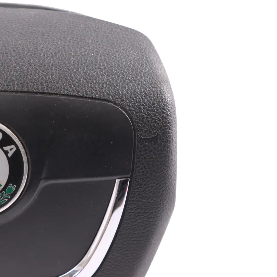 Mk2 1Z Steering Wheel Air Module Driver's Side Unit to Skoda Octavia with Part number 1Z0880201AH Skoda Octavia Mk2 1Z Steering Wheel Air Module Driver's Side Unit - SKU 1Z0880201AH - Part number 1Z0880201AH