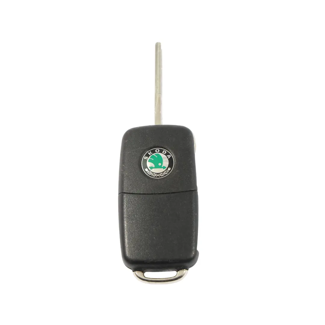 Skoda Octavia 1Z Mk2 Door Lock Barrel Cylinder Key Right O/S - SKU 1Z0898168D-1 - Part number 1Z0898168D