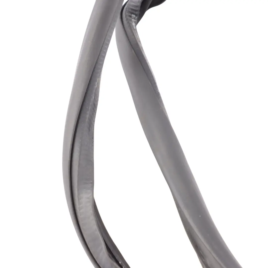 Skoda Octavia Mk2 1Z Hatchback Rear Door Left Right N/O/S Seal Gasket - SKU 1Z5867367K - Part number 1Z5867367K