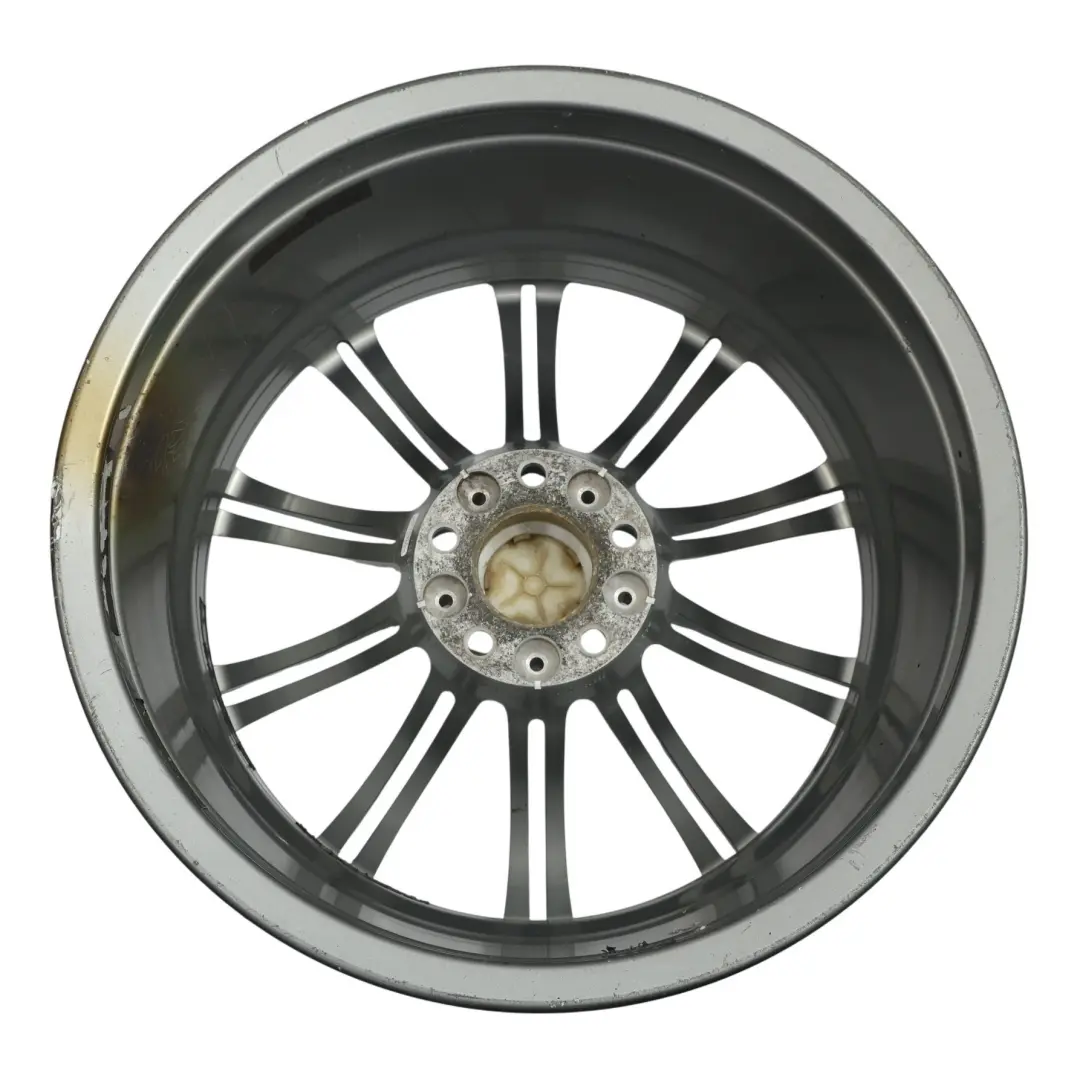Felga Aluminiowa Tylna 19" 9,5J ET:23 do BMW E90 E92 M3 o numerze 2283556 BMW E90 E92 M3 Felga Aluminiowa Tylna 19" 9,5J ET:23 - SKU 2283556-2 - Numer Części 2283556