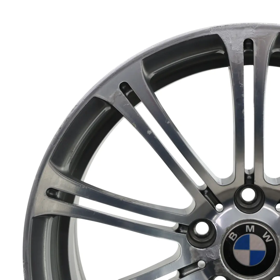 Cerchio Posteriore Lega Forgiato 19" 9,5J ET:23 M Doppie Razze per BMW E90 E92 M3 con numero di parte 2283556 BMW E90 E92 M3 Cerchio Posteriore Lega Forgiato 19" 9,5J ET:23 M Doppie Razze - SKU 2283556-2 - Numero di parte 2283556