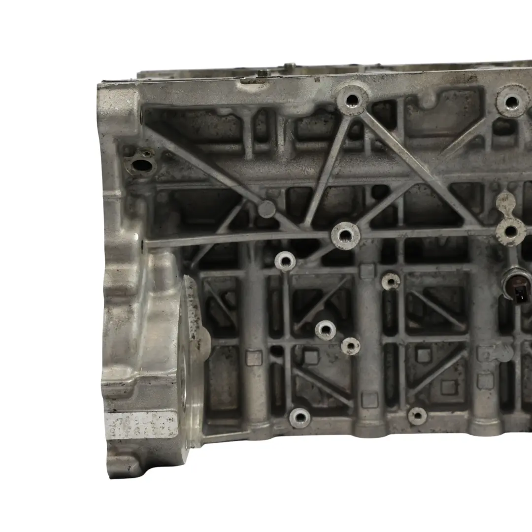 Blocco Motore N57N Diesel 330d 430d 530d per BMW F10 F30 F32 X3 F25 con numero di parte 2359841 BMW F10 F30 F32 X3 F25 Blocco Motore N57N Diesel 330d 430d 530d - SKU 2359841 - Numero di parte 2359841