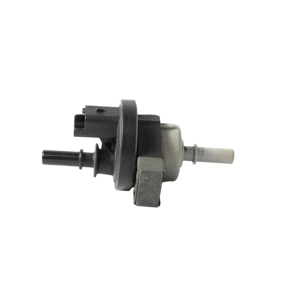 C453 Unité D'Électrovanne À Vide Moteur Essence pour Smart Fortwo à propos du numéro de pièce 269516045 Smart Fortwo C453 Unité D'Électrovanne À Vide Moteur Essence - SKU 269516045 - Numéro de pièce 269516045