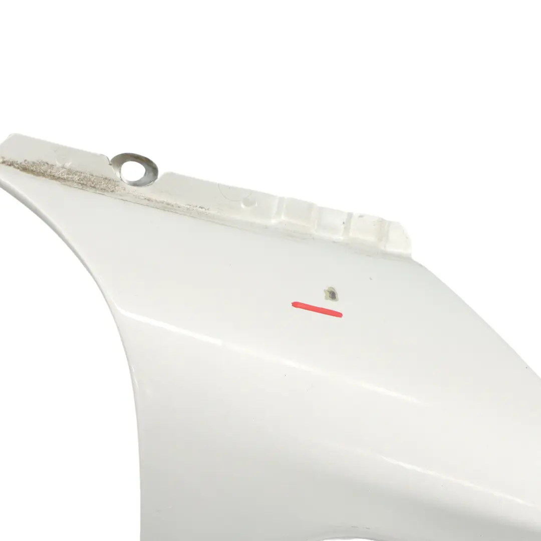 Panel Lateral Delantero Ala Derecha Pure Silver Metálico - 900 para Mini R55 R56 R57 con número de pieza 2754726-PS4 Mini R55 R56 R57 Panel Lateral Delantero Ala Derecha Pure Silver Metálico - 900 - SKU 2754726-PS4 - Número de pieza 2754726-PS4