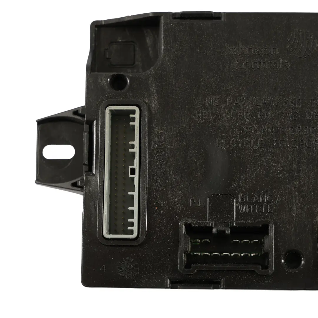 C453 Opel Vivaro Mk2 BCM Moduł Sterownik ECU do Smart Fortwo o numerze 284B12763R Smart Fortwo C453 Opel Vivaro Mk2 BCM Moduł Sterownik ECU - SKU 284B12763R - Numer Części 284B12763R