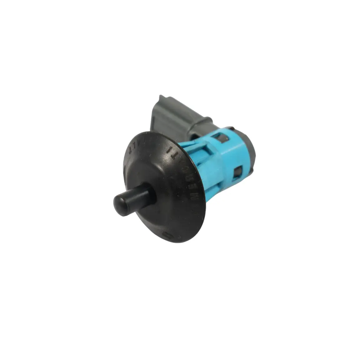 C453 Capot Capteur D'Ouverture Du Capot pour Smart Fortwo à propos du numéro de pièce 296B20856R Smart Fortwo C453 Capot Capteur D'Ouverture Du Capot - SKU 296B20856R - Numéro de pièce 296B20856R