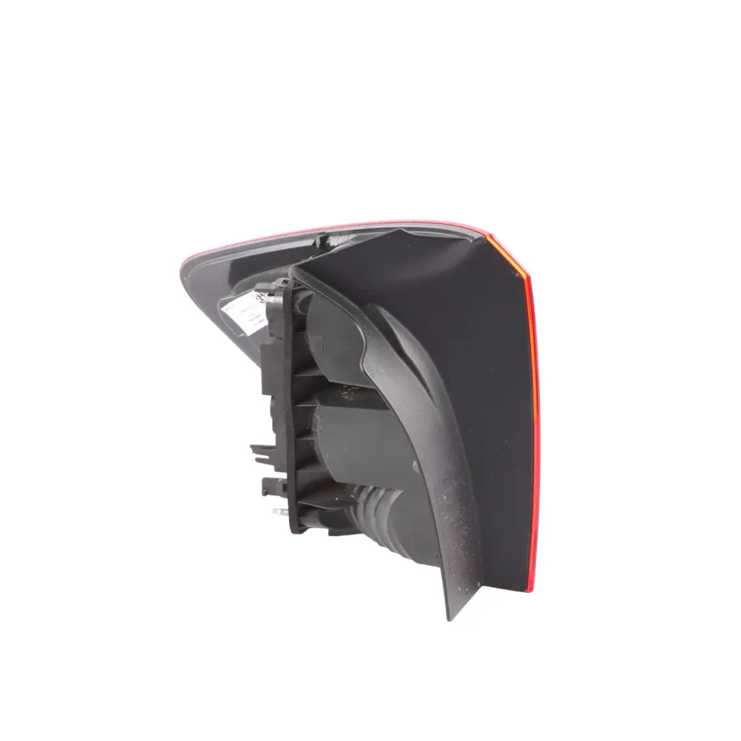 Lampa Tylna Prawa Tył Prawy do BMW X1 E84 o numerze 2990110 BMW X1 E84 Lampa Tylna Prawa Tył Prawy - SKU 2990110 - Numer Części 2990110