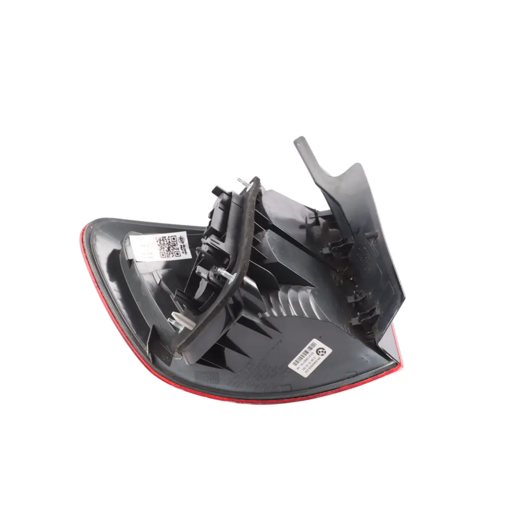 Light Lamp In The Side Panel Rear Right O/S to BMW X1 E84 with Part number 2990110 BMW X1 E84 Light Lamp In The Side Panel Rear Right O/S - SKU 2990110 - Part number 2990110