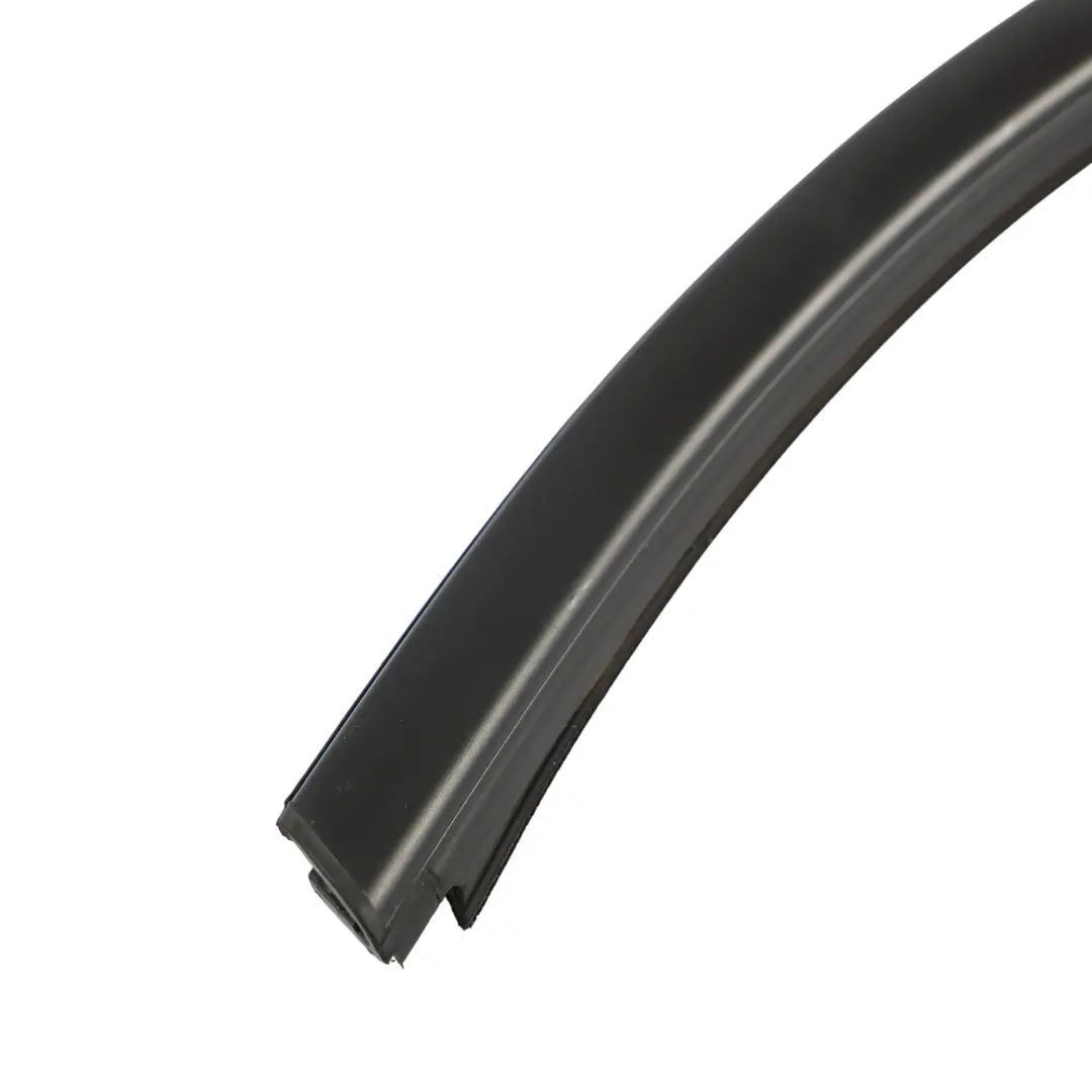 Listwa Uszczelka Szyby Drzwi Lewy Tył Czarna do Volkswagen Amarok NF o numerze 2HJ839471G Volkswagen Amarok NF Listwa Uszczelka Szyby Drzwi Lewy Tył Czarna - SKU 2HJ839471G - Numer Części 2HJ839471G