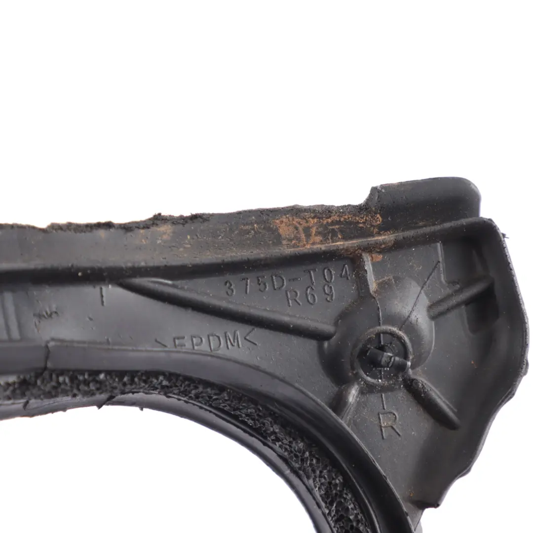 Mk2 Rear Door Seal Rubber Gasket Outer Right O/S to VW Volkswagen Amarok with Part number 2HJ839788B VW Volkswagen Amarok Mk2 Rear Door Seal Rubber Gasket Outer Right O/S - SKU 2HJ839788B - Part number 2HJ839788B