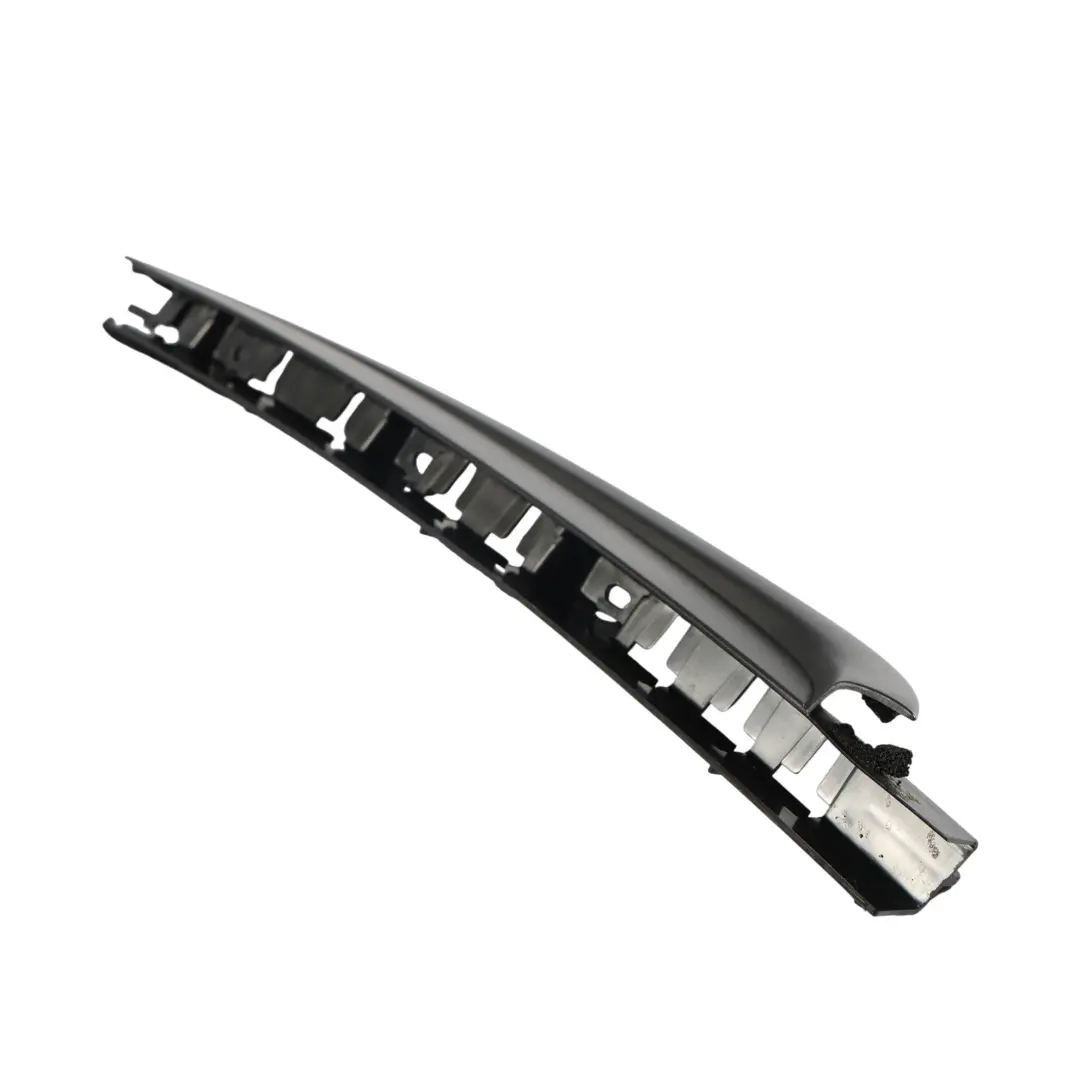 Türfensterverkleidung Abdeckung Hinten Links N1XB-E254A17-AGW für VW Amarok NF mit Teilenummer 2HJ839889F VW Amarok NF Türfensterverkleidung Abdeckung Hinten Links N1XB-E254A17-AGW - SKU 2HJ839889F - Teilenummer 2HJ839889F