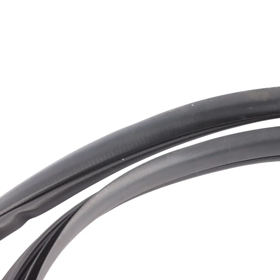 Mk2 Rear Door Seal Rubber Gasket Inner Right O/S to VW Volkswagen Amarok with Part number 2HJ839912B VW Volkswagen Amarok Mk2 Rear Door Seal Rubber Gasket Inner Right O/S - SKU 2HJ839912B - Part number 2HJ839912B