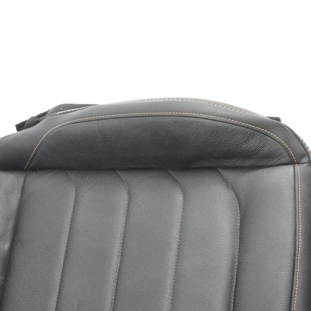 Siedzisko Fotela Przód Prawe Grzane Czarna Skóra do Volkswagen Amarok NF o numerze 2HJ881406BL Volkswagen Amarok NF Siedzisko Fotela Przód Prawe Grzane Czarna Skóra - SKU 2HJ881406BL - Numer Części 2HJ881406BL