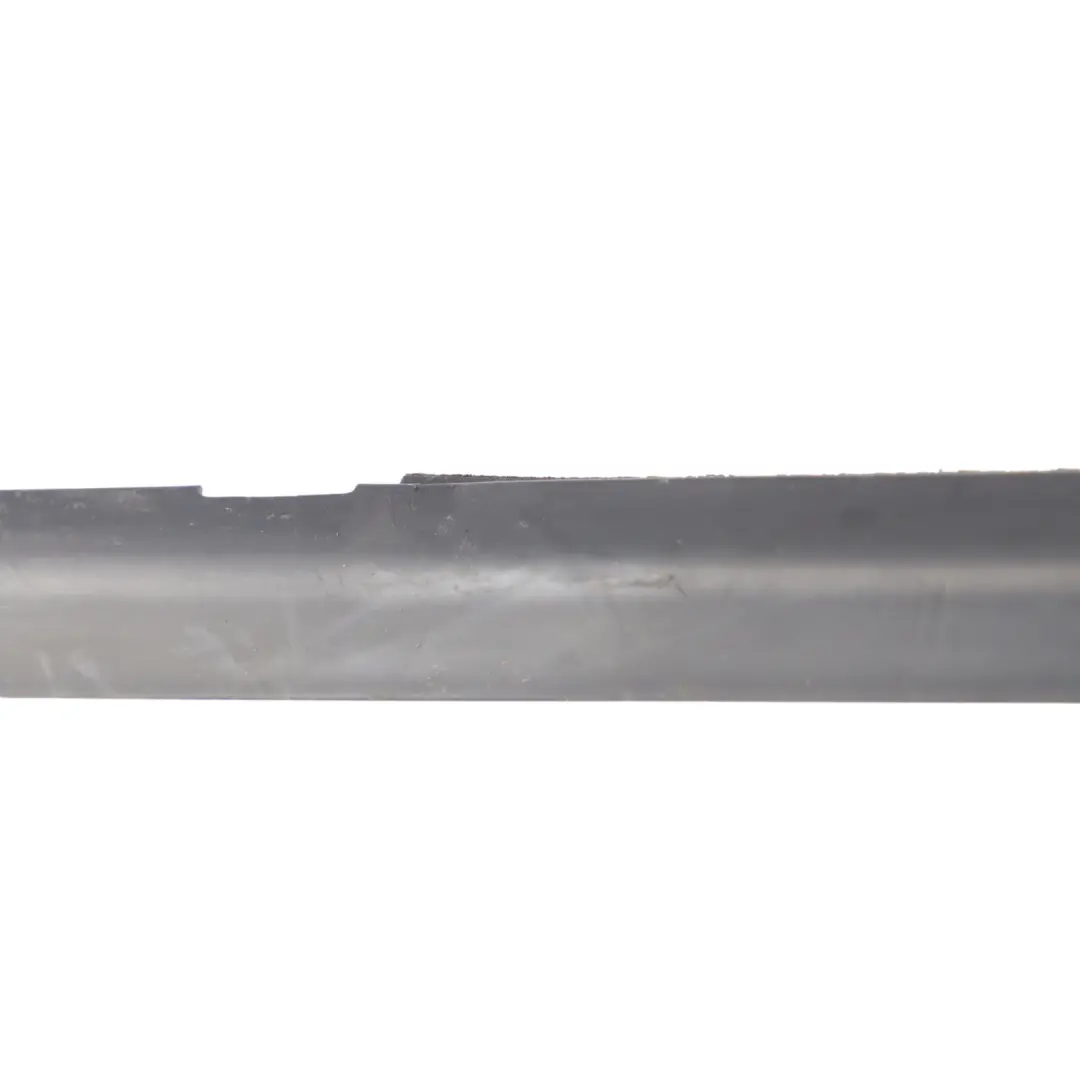 VW Caddy 2K Finestrino Porta Guarnizione Striscia Anteriore Sinistra - SKU 2K5837477 - Numero di parte 2K5837477